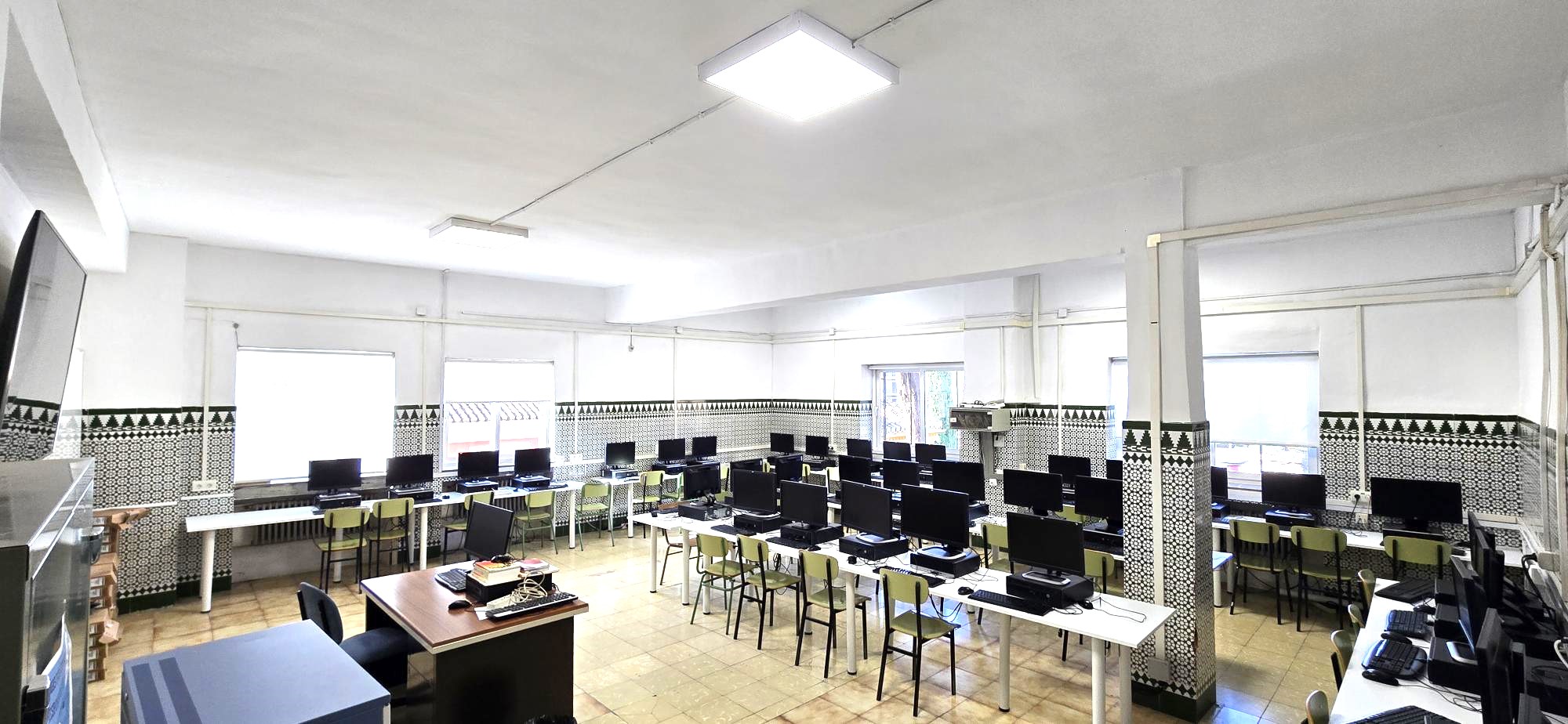 Sala Informática 2 Patio Infantil 6